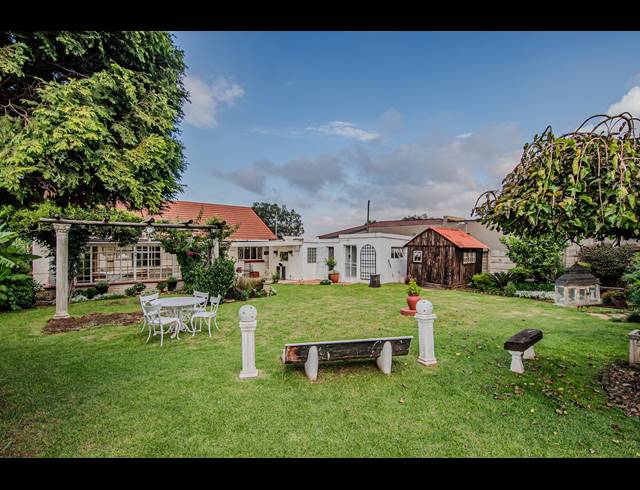 3 BEDROOM HOUSE FOR SALE IN FLORENTIA